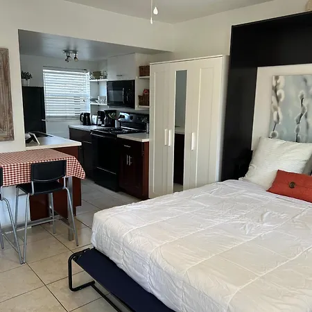 Lambert Family Beach Apartments